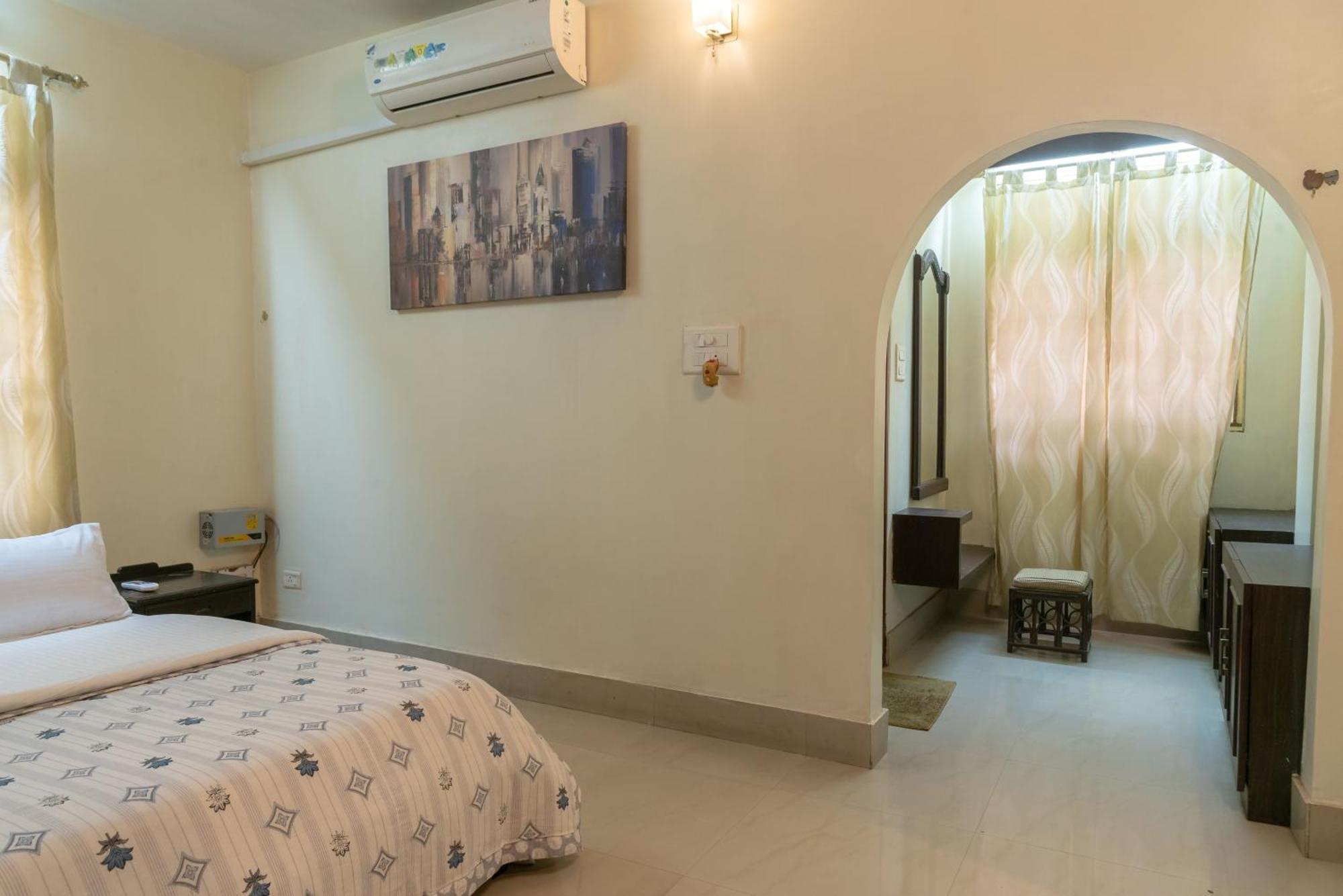 Bed and Breakfast The Urban Grandeur 1 Guwahati Exterior foto